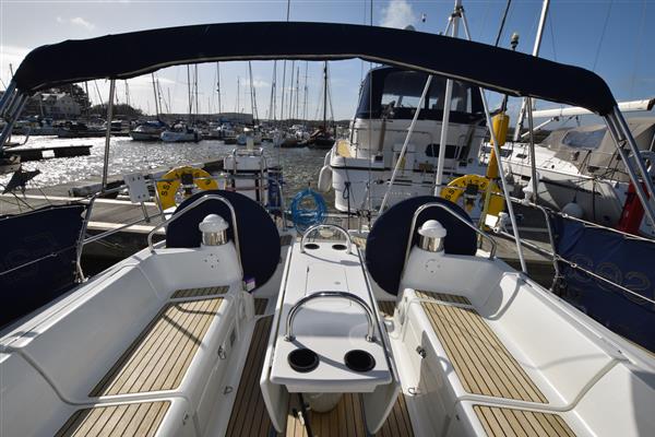 2005 Jeanneau Sun Odyssey 40.3 — Fantasea broker photograph 5